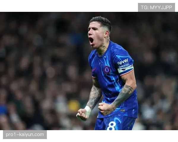 维拉主场迎战切尔西 年轻阵容吃牌数多显经验不足 维拉主场迎战切尔西 年轻阵容吃牌数多显经验不足